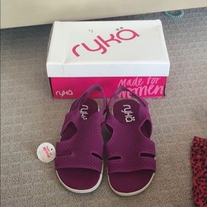 BNWT hot pink Ryka sandals.